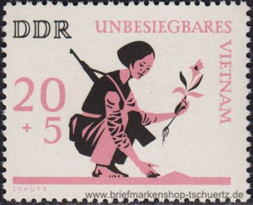 DDR, 1220 **
