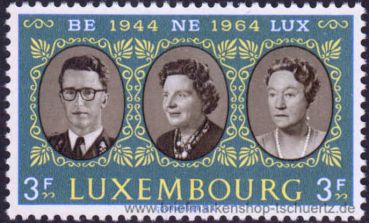 Luxemburg, 700 **