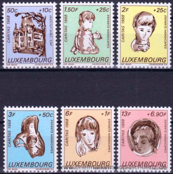 Luxemburg, 779-84 **
