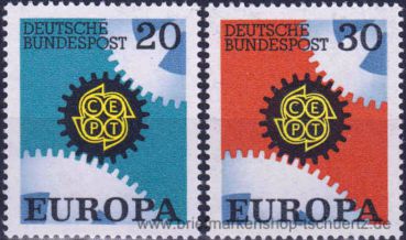 Bund, 533-34 **