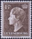 Luxemburg, 450 **